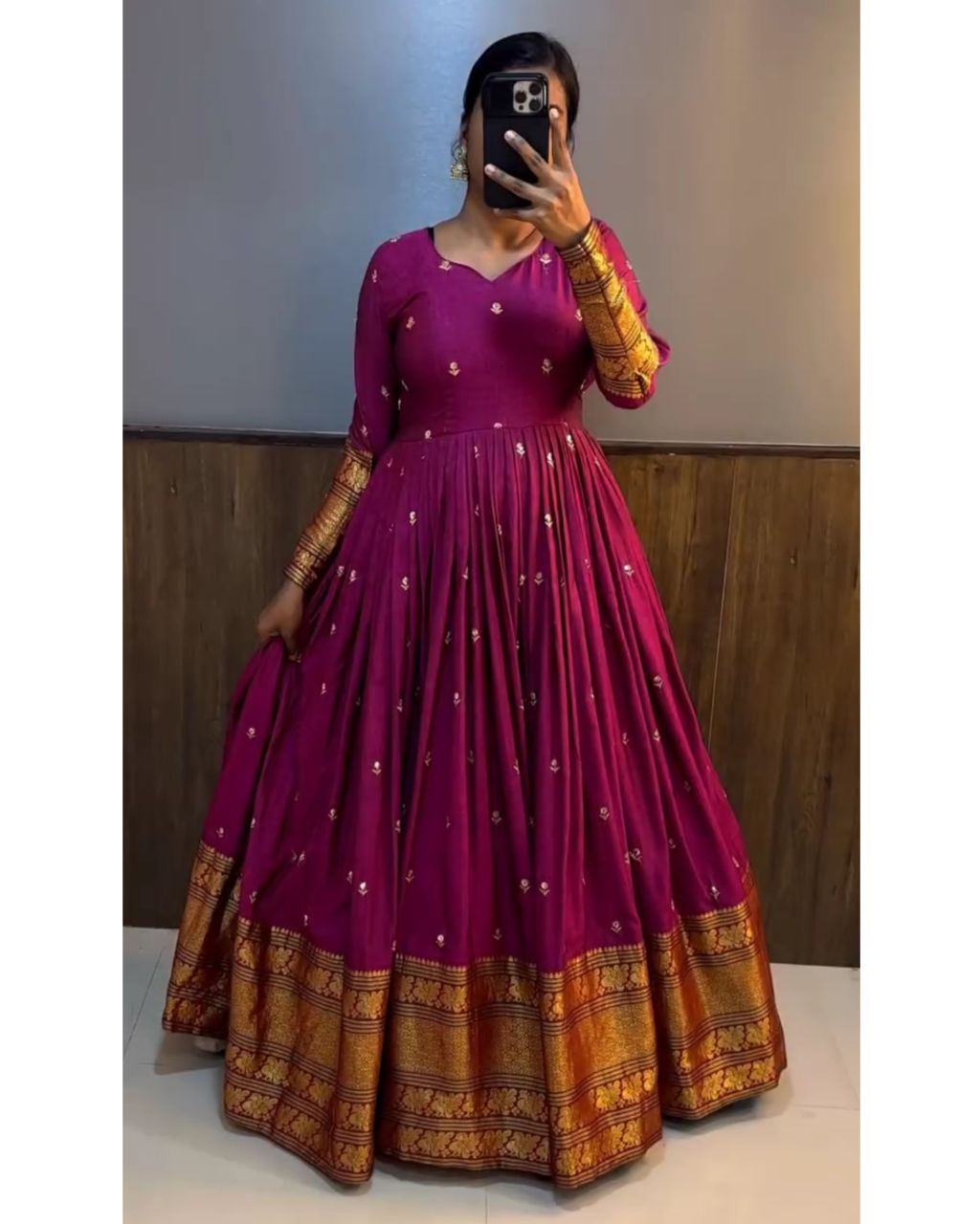 Butti gown pink