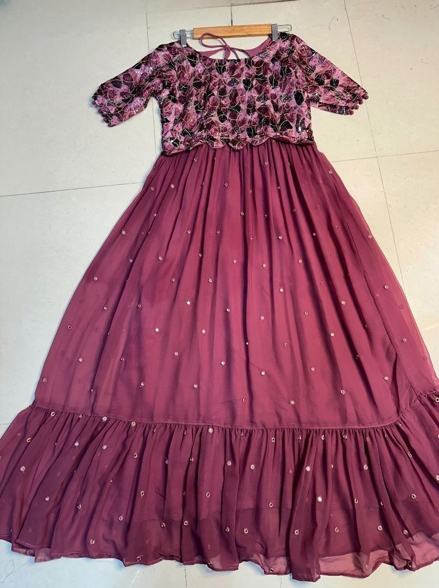 Onion mirror gown