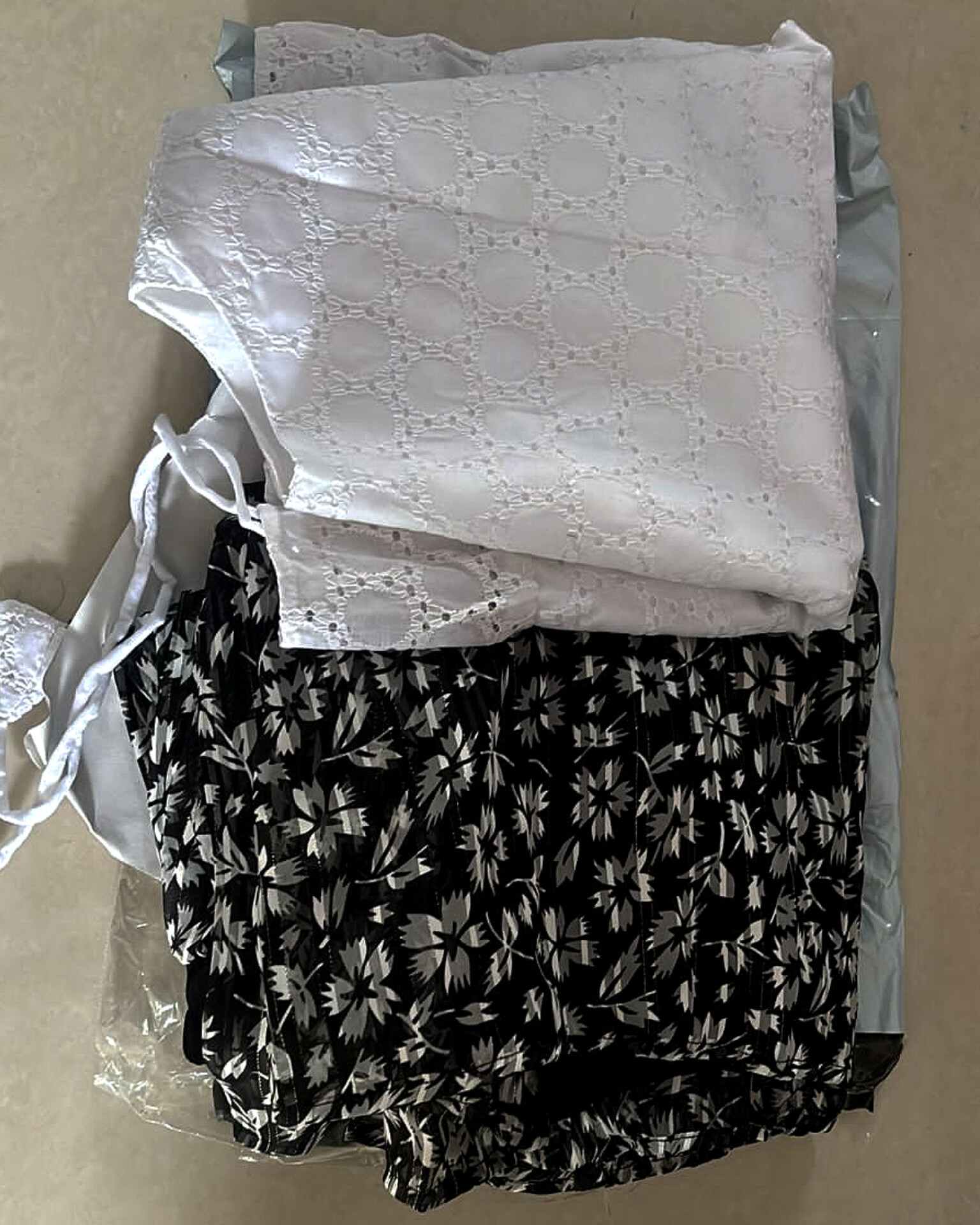 A Hakoba top + skirt photo review